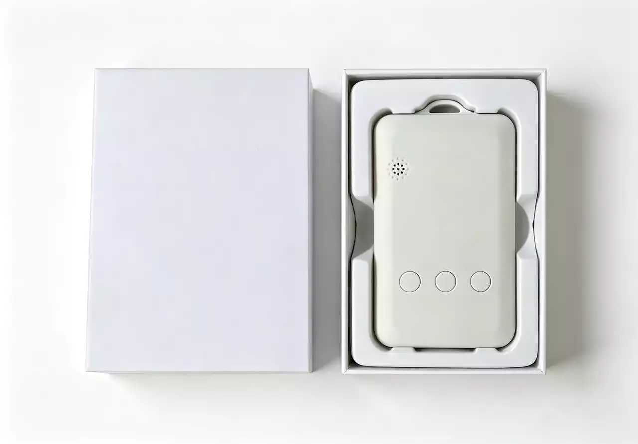 G808G badge with 40-slot face-recognition charging station – integrated workforce management